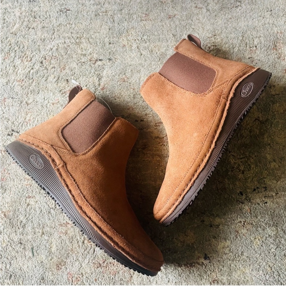 Chaco Chelsea Boots NWT